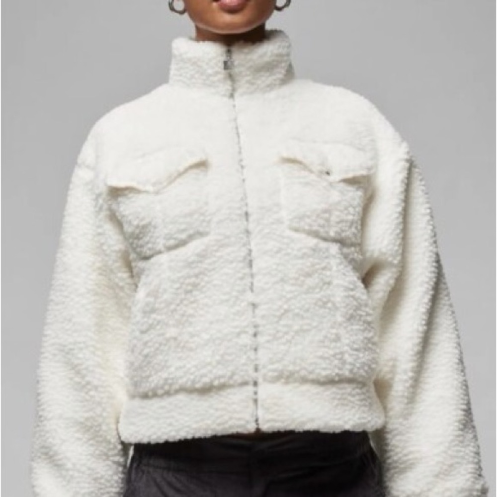 Nike Air Jordan Women’s Sherpa Fleece Jacket Cream | Cropped High Pile Loose Fit